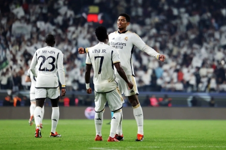 曼联晒c罗亮相梦剧场视频